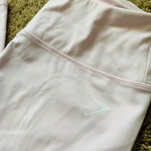 Gymshark dreamy leggings, light pink